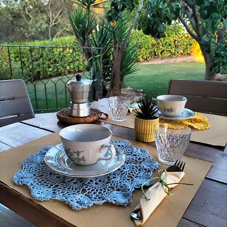 Bed & Breakfast La Repubblica Di Bu 3*